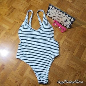 NWOT Cupshe CHEEKY GIRL Size M Black & White Strip